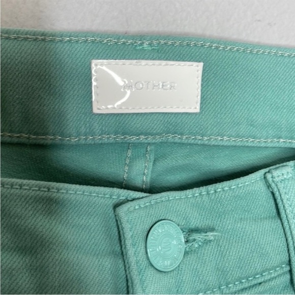 NWOT MOTHER The Insider Crop Step Fray Play Date Denim Jeans Lagoon Green 24 - Picture 4 of 6